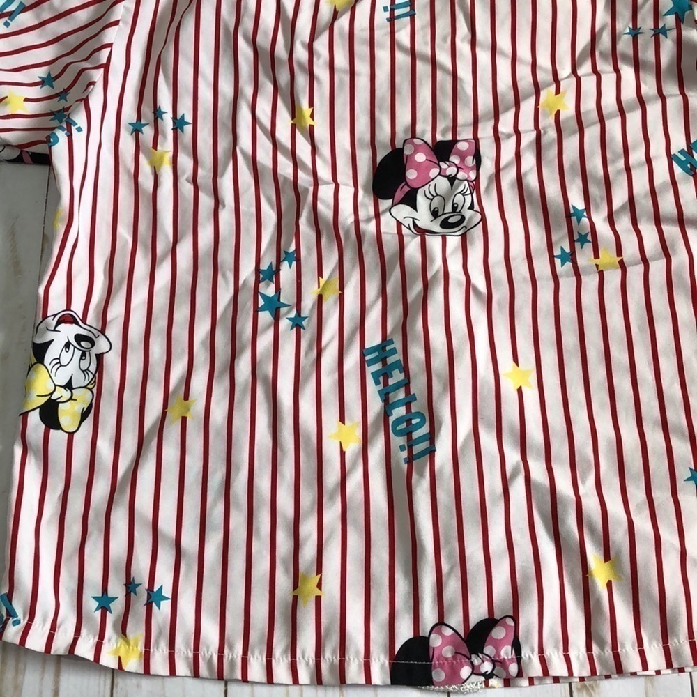 Minnie Mouse button up blouse - Picture 9 of 11